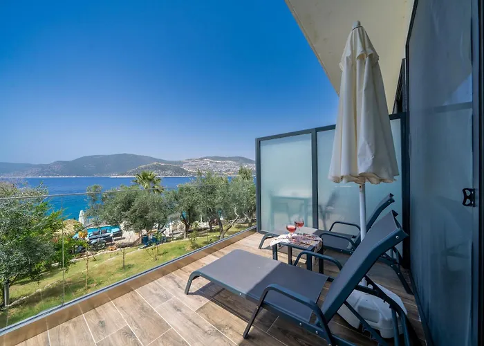 Hotel Kalkan Park *